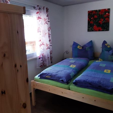 Feriendorf "Am Forsthaus" Mosbach Mosbach  Esterno foto