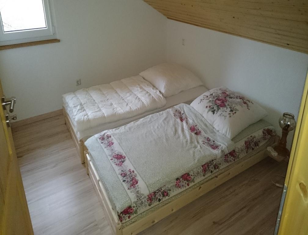 Feriendorf "Am Forsthaus" Mosbach Mosbach  Esterno foto